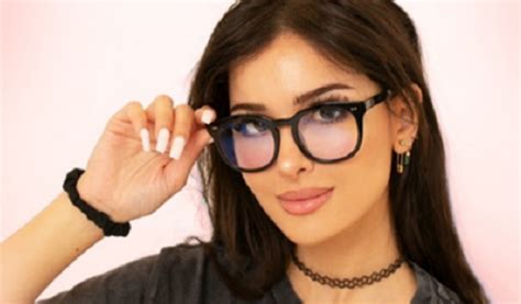 sssniperwolf age|SSSniperWolf (Youtuber) Wiki, Bio, Age, Height, Weight,。